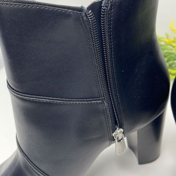 Adrienne Vittadini Women's Trella Booties Size 10 M - Picture 12 of 14